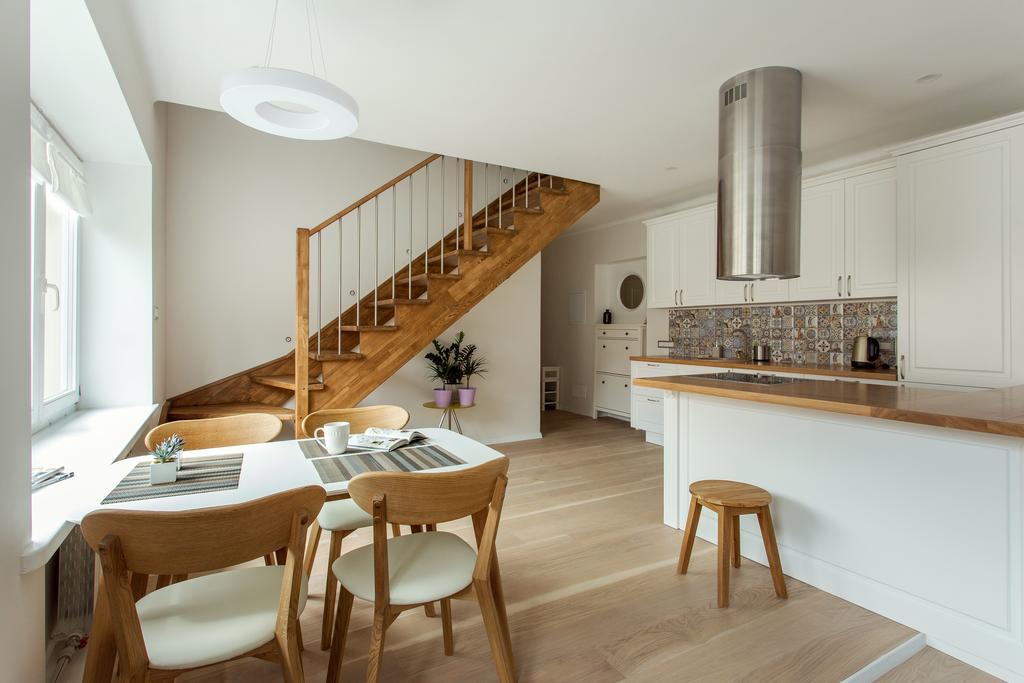 #Stayhere - Spacious 2Bdr Two Floor I Heart Of Old Town VNO Esterno foto