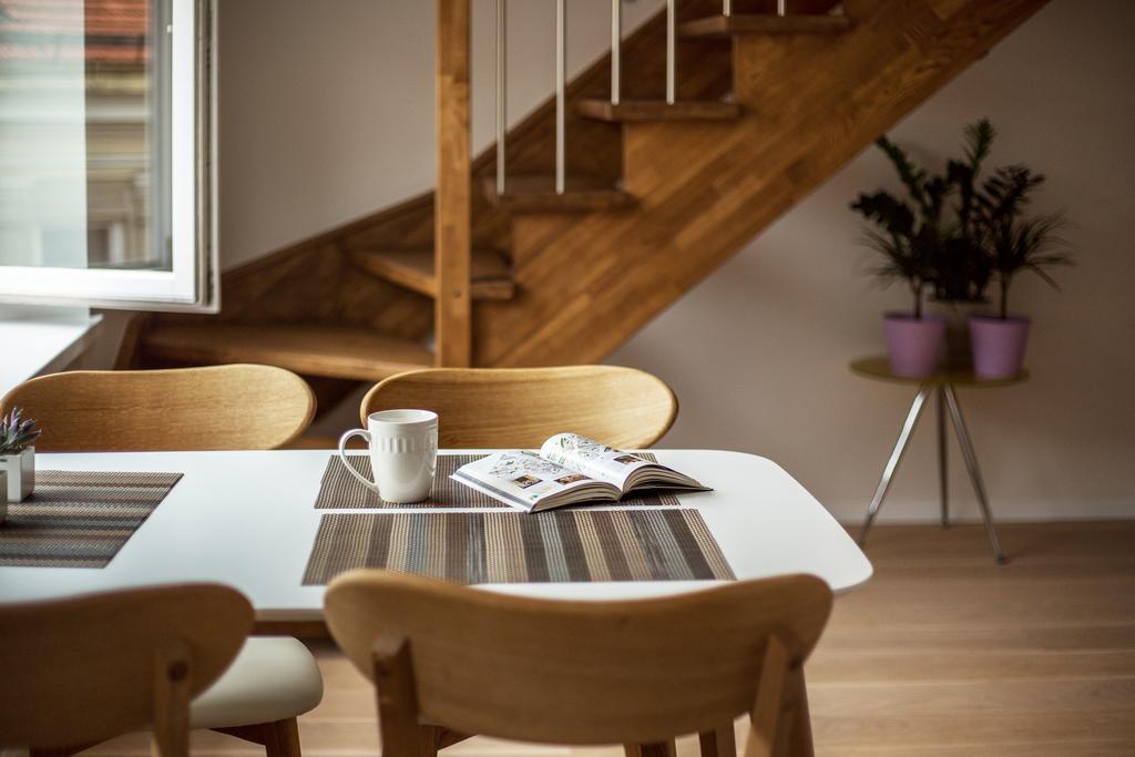 #Stayhere - Spacious 2Bdr Two Floor I Heart Of Old Town VNO Esterno foto